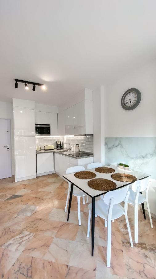 Apartamento Romana Playa Marbella Ngoại thất bức ảnh